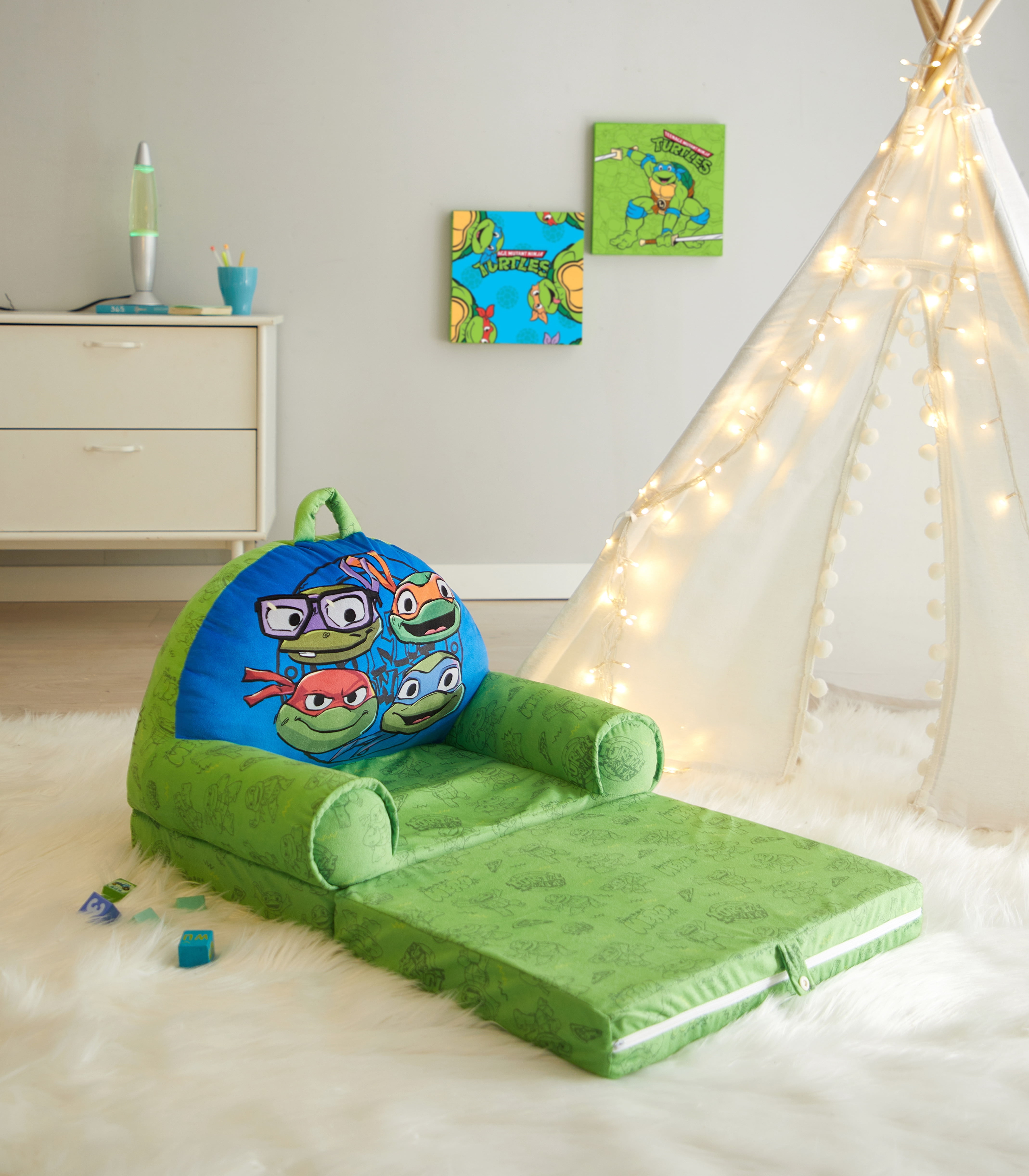 Teenage Mutant Ninja Turtles Green Flip Out Chair 19" in