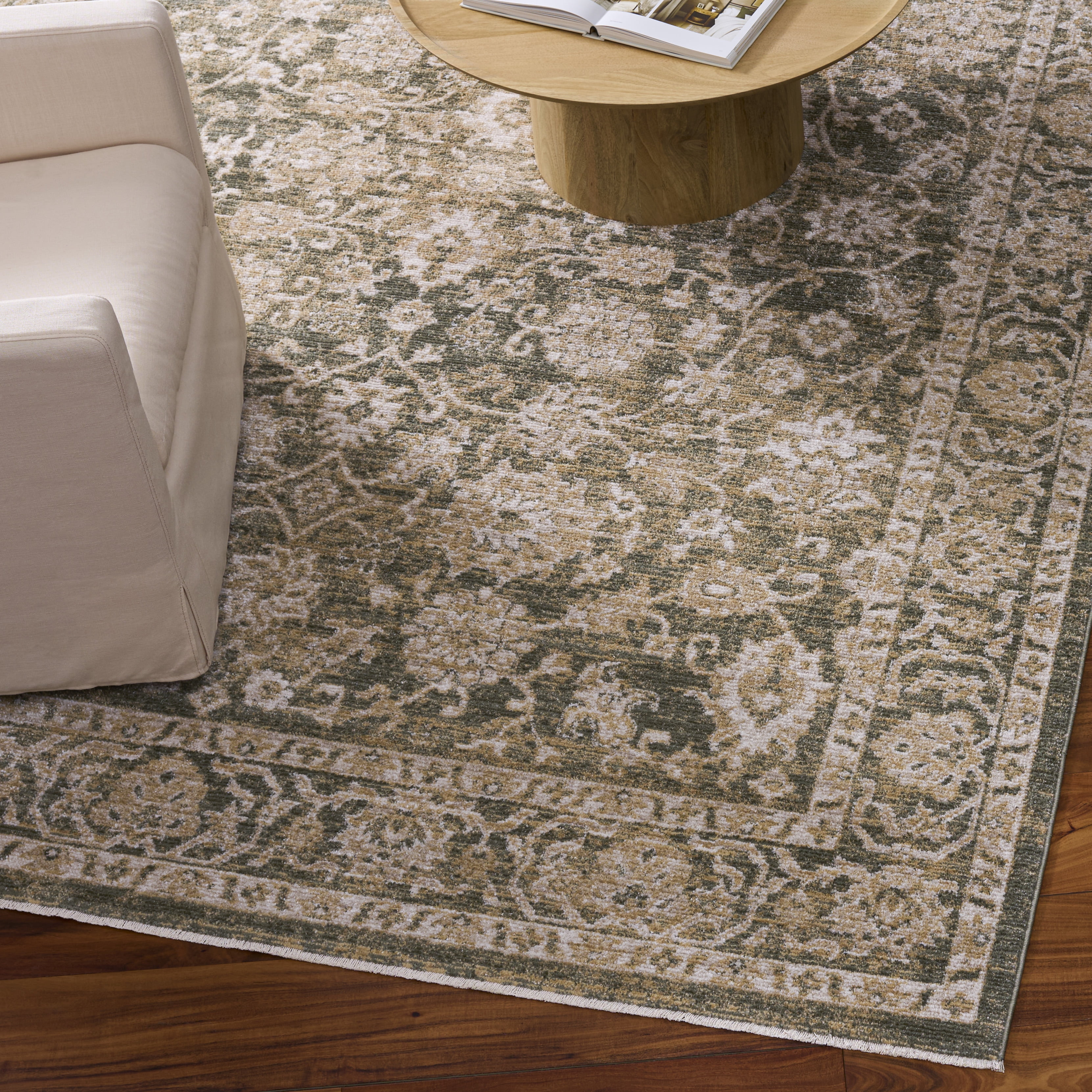 Safavieh Hazel Lynette Oriental Area Rug, Green/Beige, 9' x 12'