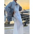 thumbnail image 4 of Suéter de cuello en V con lentejuelas, cómodo, estilo Chanel, elegante, de alta calidad, estilo europeo y americano, para otoño e invierno, 4 of 5