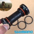 thumbnail image 2 of Eje central de montaña roscado a presión Shimano MT501 BB52 MT800 MT801, 2 of 7