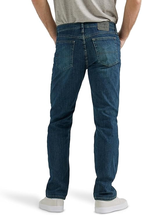 Wrangler Authentics Men's Classic Regular Fit 5-Pocket Jeans, Flex Denim