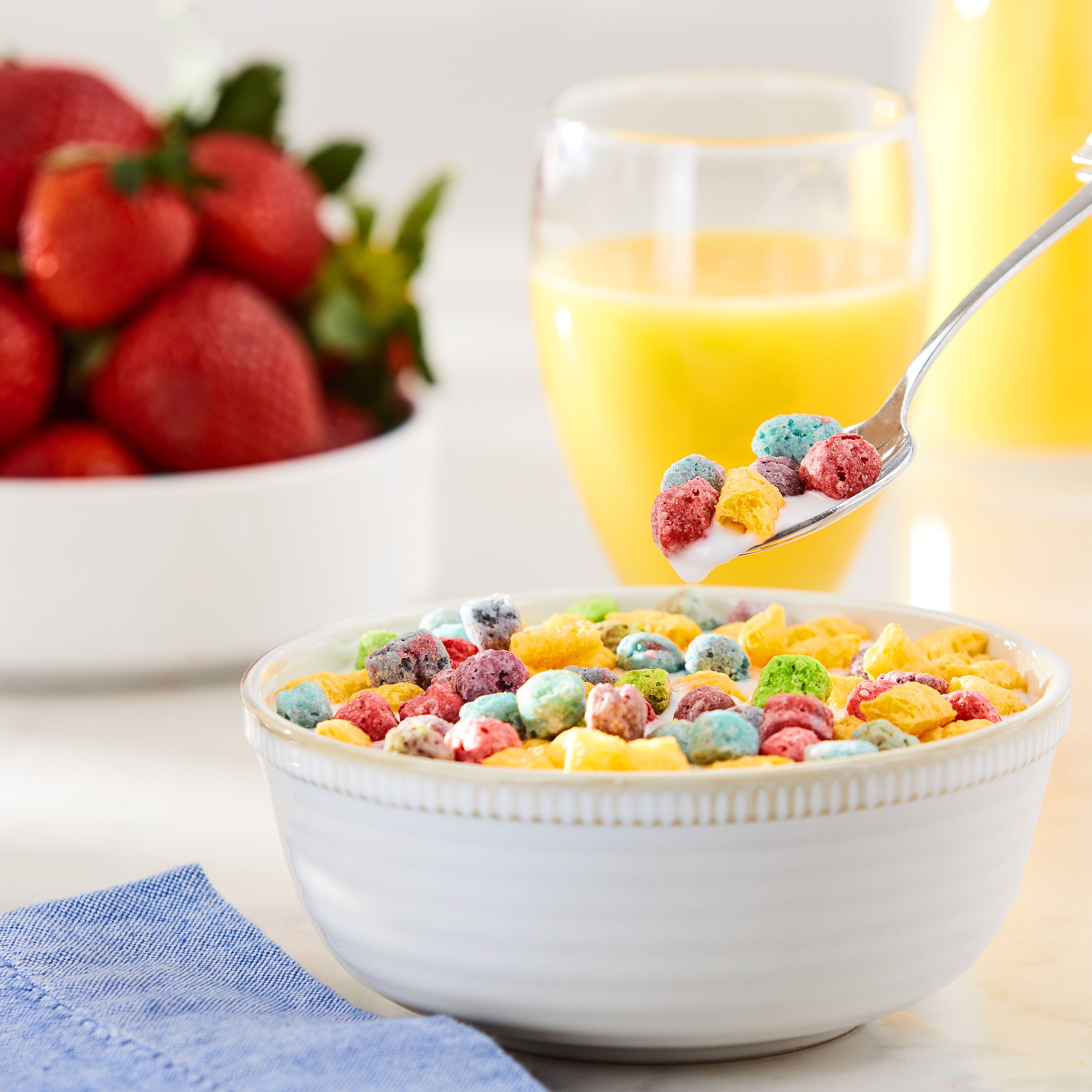 (6 pack) Great Value Berry Crunch Breakfast Cereal, 26 oz