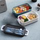 thumbnail image 2 of vajilla,Bento Box, Recipientes para almuerzo para niños y adultos con juego de cubiertos Fiambrera de 2 compartimentos Recipientes para alimentos Lavaplatos / Aprobado por la FDA / Sin BPA Muyoka Hogar, 2 of 6