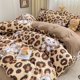 thumbnail image 5 of Juego de cama para perro con manchas de gato de Bengala, 5 of 9
