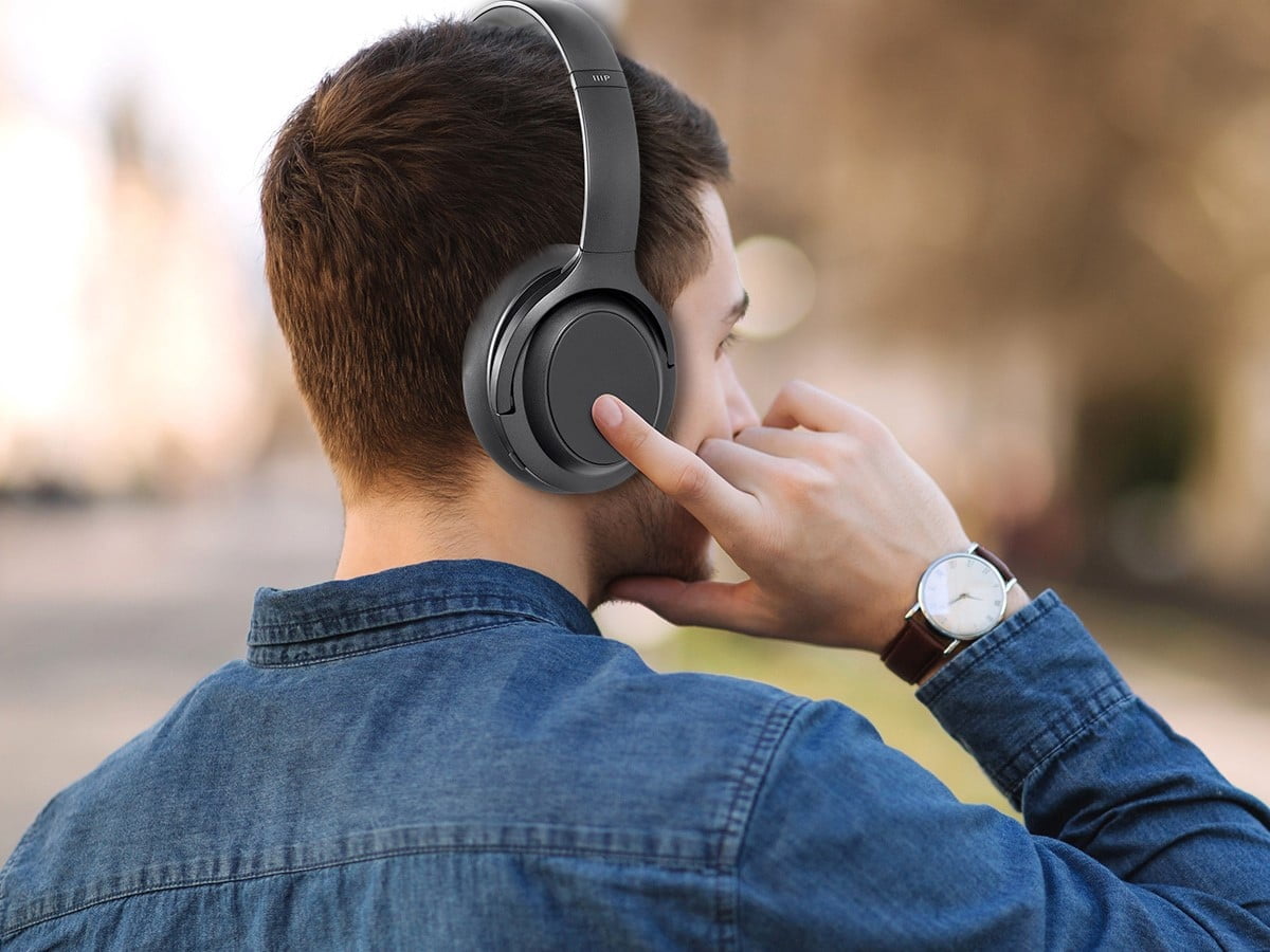 Monoprice BT-600ANC Bluetooth Over Ear Headphones with Active Noise Cancelling (ANC), Qualcomm aptX HD Audio, AAC, Touch Controls, 40hr Playtime