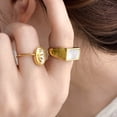 thumbnail image 2 of Anillo de concha de madre ovalada pequeña en forma de D, cuadrado, rectangular, con forma de corazón de melocotón y doble amor abierto, 2 of 6