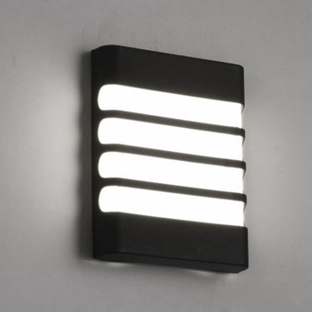Patio Wall Light Plastic Housing Water Resistant Low Power Consumption LED 7000K Wall Mounted Lamp