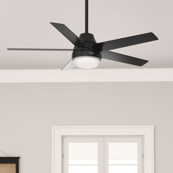 Restored Hunter Fan 52 inch Contemporary Matte Black Indoor Ceiling Fan with Light Kit and Remote Control (Refurbished)