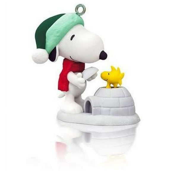 Peanuts Winter Fun With Snoopy Hallmark Keepsake Christmas Ornament 08503