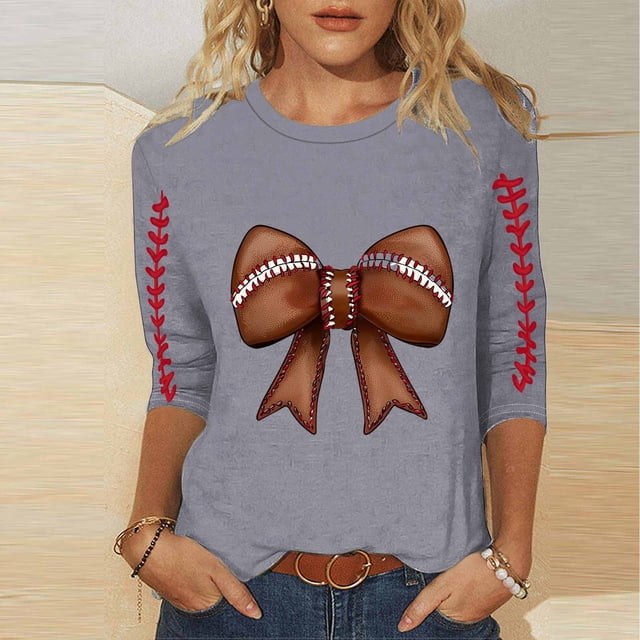 Ounisa T-Shirts à Manches 3/4 pour Femmes Col Rond Imprimé Football Coupe Ample Décontractée Printemps Été Jour de Match Usage Quotidien Mode Hauts P-5TG