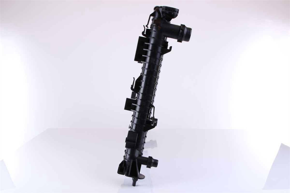 Nissens 606466 Radiator w/Integrated Transmission Oil Cooler