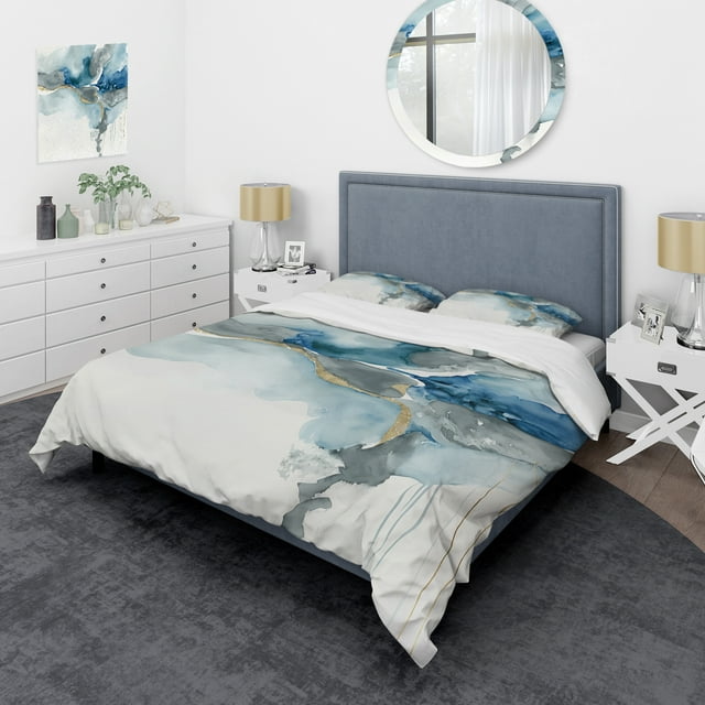 Designart "Sunshine Amidst Clouds II" Abstract Liquid Ink Bedding Covert Set - Modern Blue Abstract Bed Set With 1 Sham