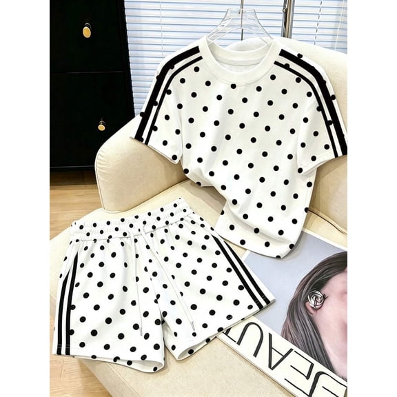 Women's 2‑Piece Casual Outfit Set, Crew Neck Short Sleeve Top & Drawstring Elastic Waist Shorts Matching Loungewear Set