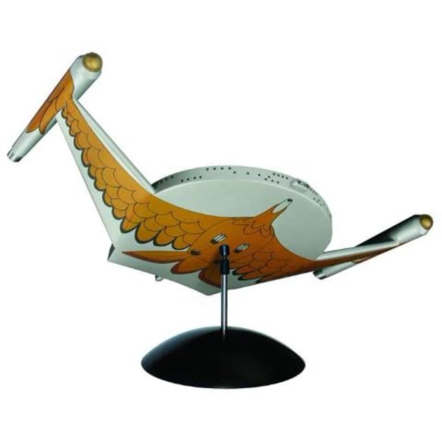 Star Trek Romulan Bird-of-Prey Spaceship (AMT666) 1:650 Scale Ship Plastic Model Kit