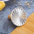 thumbnail image 3 of HLONK Moule à Biscuits Rond en Métal avec Poignée en Bois Outil de Cuisson DIY, 3 of 7