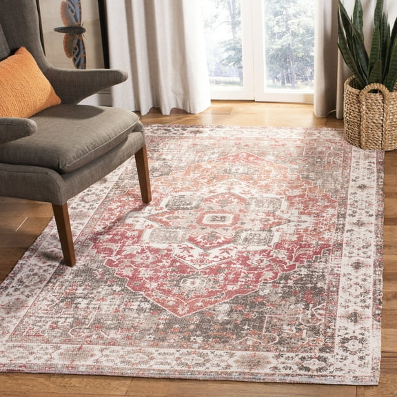 SAFAVIEH Saffron Claire Distressed Oriental Area Rug, Beige/Red, 5' x 8'