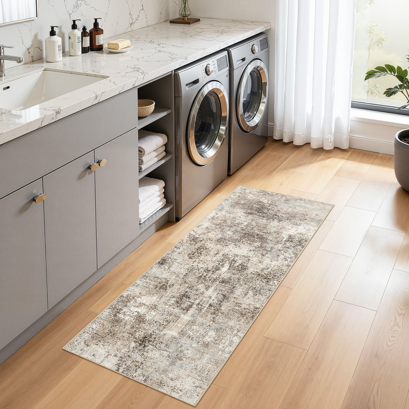 UERMEI 2x6 Washable Runner Rugs for Hallway, Modern Abstract Non Slip Indoor Rug for Entryway Doormats Bedroom Kitchen, Vacuum-Friendly Home Decor Carpet, Dark Brown