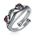 thumbnail image 1 of Bonitos anillos de diseño Simple para hombres y mujeres, anillo Vintage con sonrisa de serpiente y rana de búho para mujer y niña, regalo de joyería Punk Retro de Color plateado antiguo Tan Jianjun unisex, 1 of 2