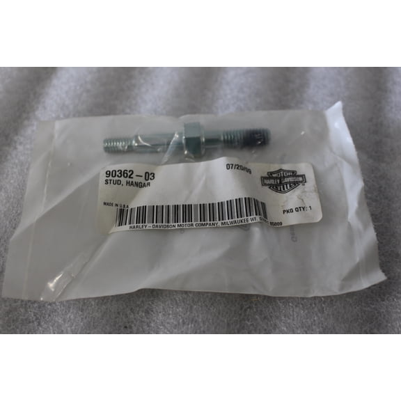 NOS NEW OEM HARLEY STUD, HANGAR 90362-03