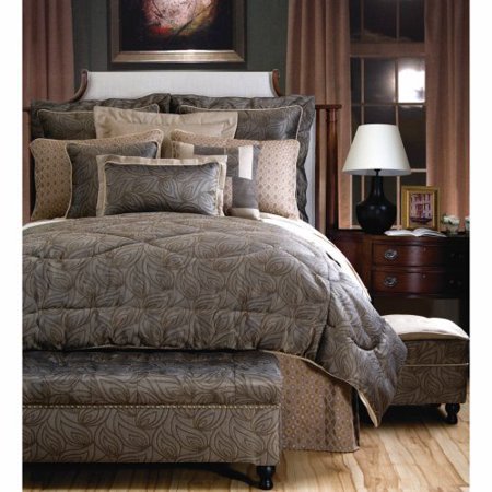 Jennifer Taylor Biltmore Comforter/Duvet Set