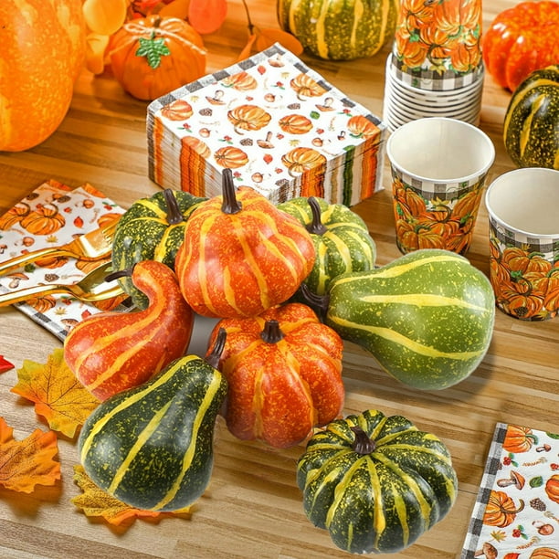 Xihbxyly Mini Calabazas Artificiales Decorativas Realistas, Colores Vibrantes de Otoño, Decoración para El Jardín, Fiesta de Acción de Gracias y Halloween, Juego de 8 Piezas, 12 X 8 Cm