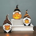 thumbnail image 2 of Muñeca sin rostro de Halloween con luz LED Decorativa ornamental Calabaza pintada a mano Decoración de Halloween Configuración de fiesta Muñeca de gnomo de Halloween de madera Ornam, 2 of 5