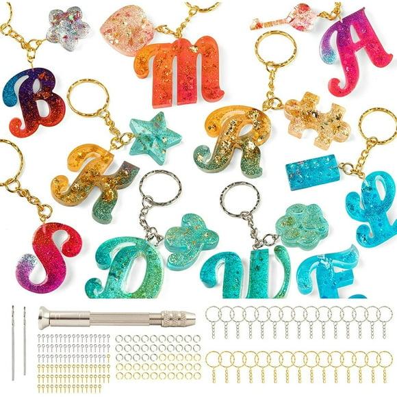 Mocoosy Ensemble de 182 Moules en Silicone Inversés pour Alphabet en Résine, Moules Fantaisie pour Lettres et Ornements, Moules de Coulée en Résine Époxy, Ensemble de Fabrication de Porte-Clés en Résine avec 1 Perceuse Manuelle, 2 Forets, 30 Anneaux de Clé, 100 Broches Vissées