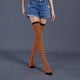 thumbnail image 4 of Paquete de 2 calcetines a rayas Minnieouse talla grande hasta el muslo naranja negro, 4 of 6