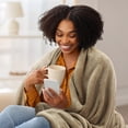 thumbnail image 3 of Cama polar Blanket Utopia, tamaño queen, 300 g/m², color camel, 3 of 9