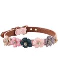 thumbnail image 1 of Collar de perro, collar de decoración de flores de moda, collar ajustable con margaritas, collares para mascotas de cuero PU para perros, 1 of 5