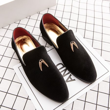 

QUAOAR Fashion Party and Wedding Handmade Men Loafers Men Velvet Shoes Leaves and Gold Buckle Men Dress Shoe Men s Flats ST384