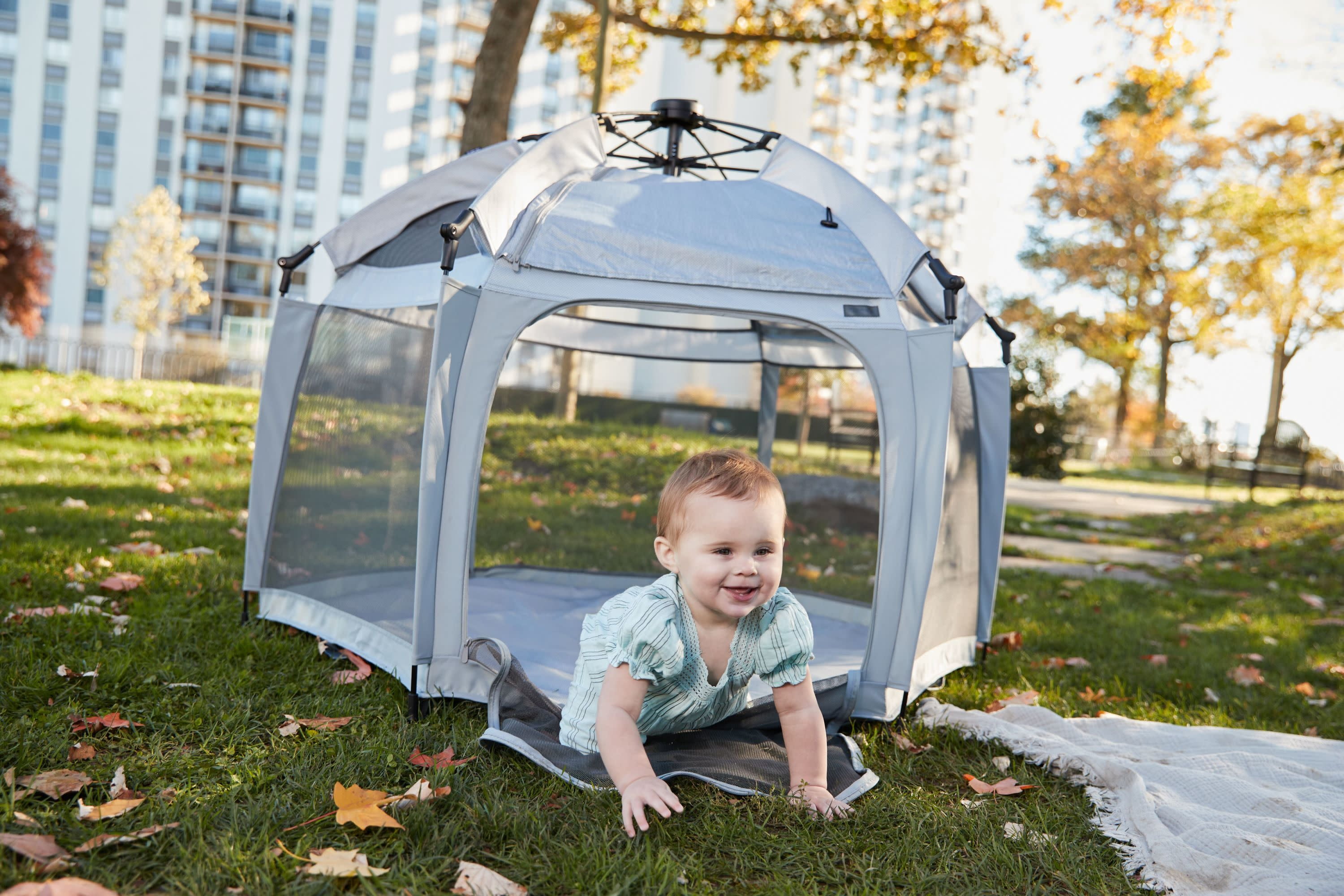 Safety 1st InstaPop Dome Baby Play Yard, High Street