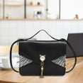 thumbnail image 1 of Bolsos de hombro con solapa Yinane para mujer, Bolso de compras negro, correa ajustable, elegante borla, bolsillo con cerrojo, 1 of 8