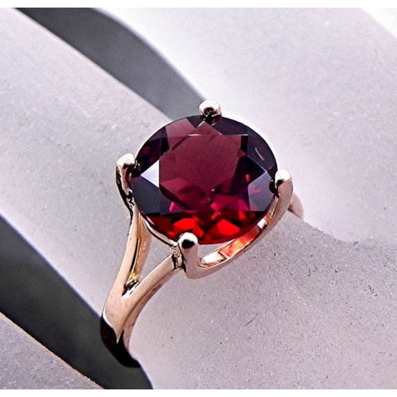 natural garnet ring 925 sterling silver solitaire engagement ring January birthstone red gemstone ring