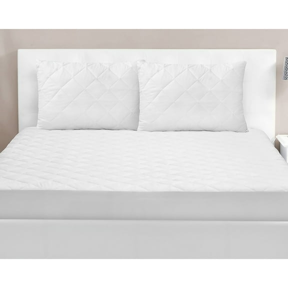 Safdie & Co. Polyurethane Quilted Queen Mattress Protector in White