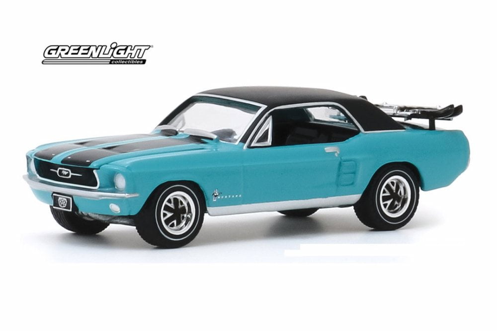 1967 FORD MUSTANG TURQUOISE WITH SKIS 1/64 DIECAST MODEL CAR BY GREENLIGHT 30154 