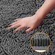 thumbnail image 2 of Alfombra de baño Yeaban de chenilla gris oscuro, 47 x 17 cm, absorbente, 2 of 6