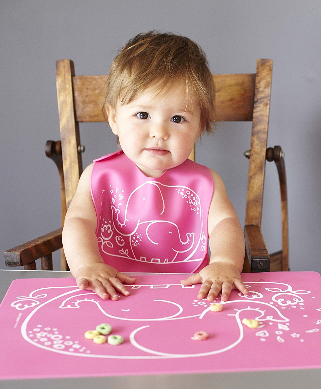modern twist silicone bib