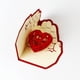 thumbnail image 5 of Tarjeta de felicitación en forma de corazón en 3D Manos sosteniendo el corazón Tarjeta para cumpleaños, Acción de Gracias, Día de San Valentín, 5 of 8