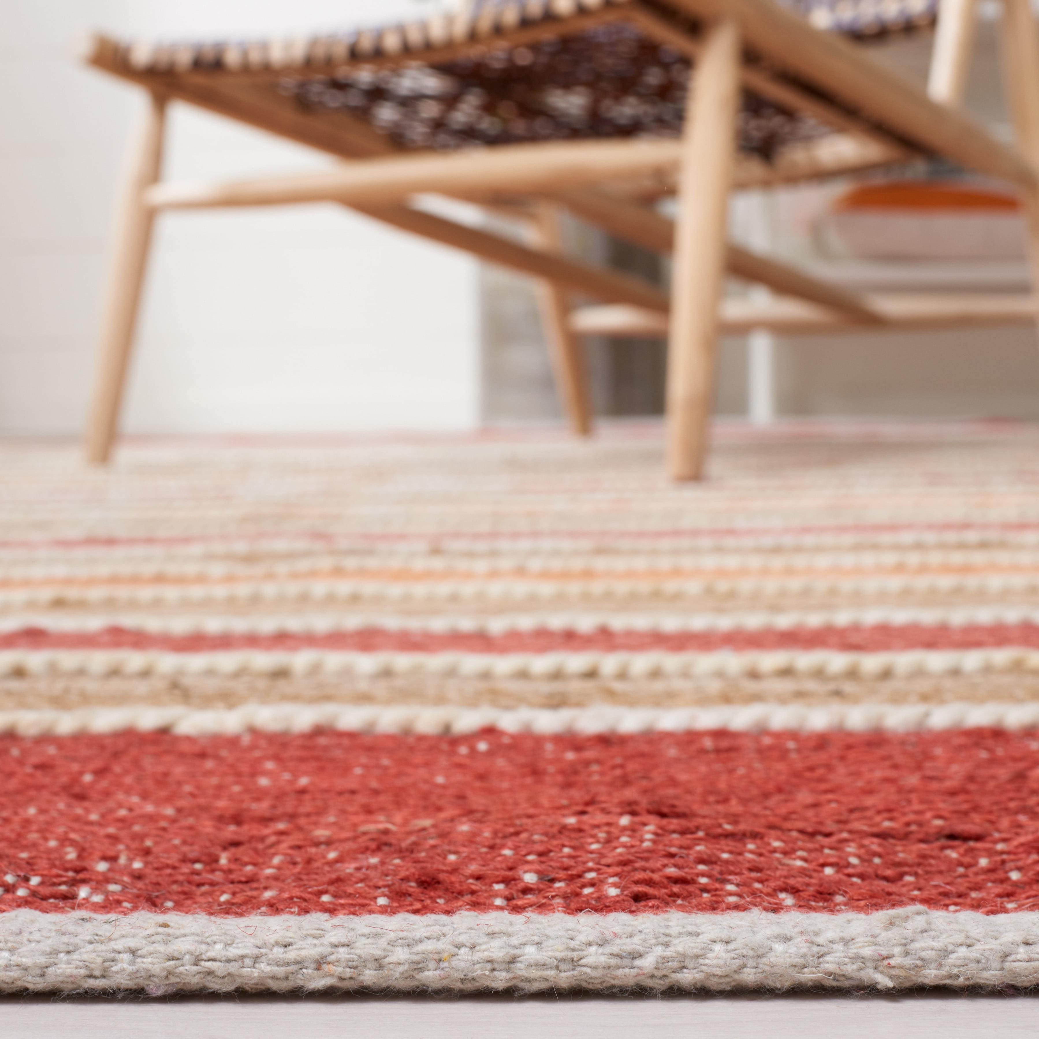 SAFAVIEH Striped Kilim Christiana Striped Area Rug, Rust/Red, 6' x 9'