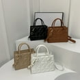 thumbnail image 1 of Bolso de hombro para mujer | Mensajero de bolso casual de moda | PU Leather | Blanco Negro Caqui Marrón | Tote cruzado con correa ajustable | Diseño elegante | 8,46"x6,3"x3,54" | Ligero para todos, 1 of 6