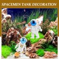 thumbnail image 4 of unbranded 2Ud Adornos Astronautas Para Decorar Acuarios Con Detallado Y Estabilidad, 4 of 7