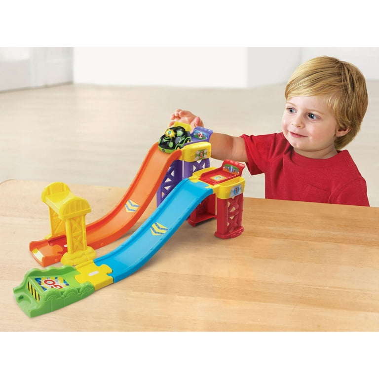 VTech Go! Go! Smart Wheels 3-in-1 Launch and Play Raceway