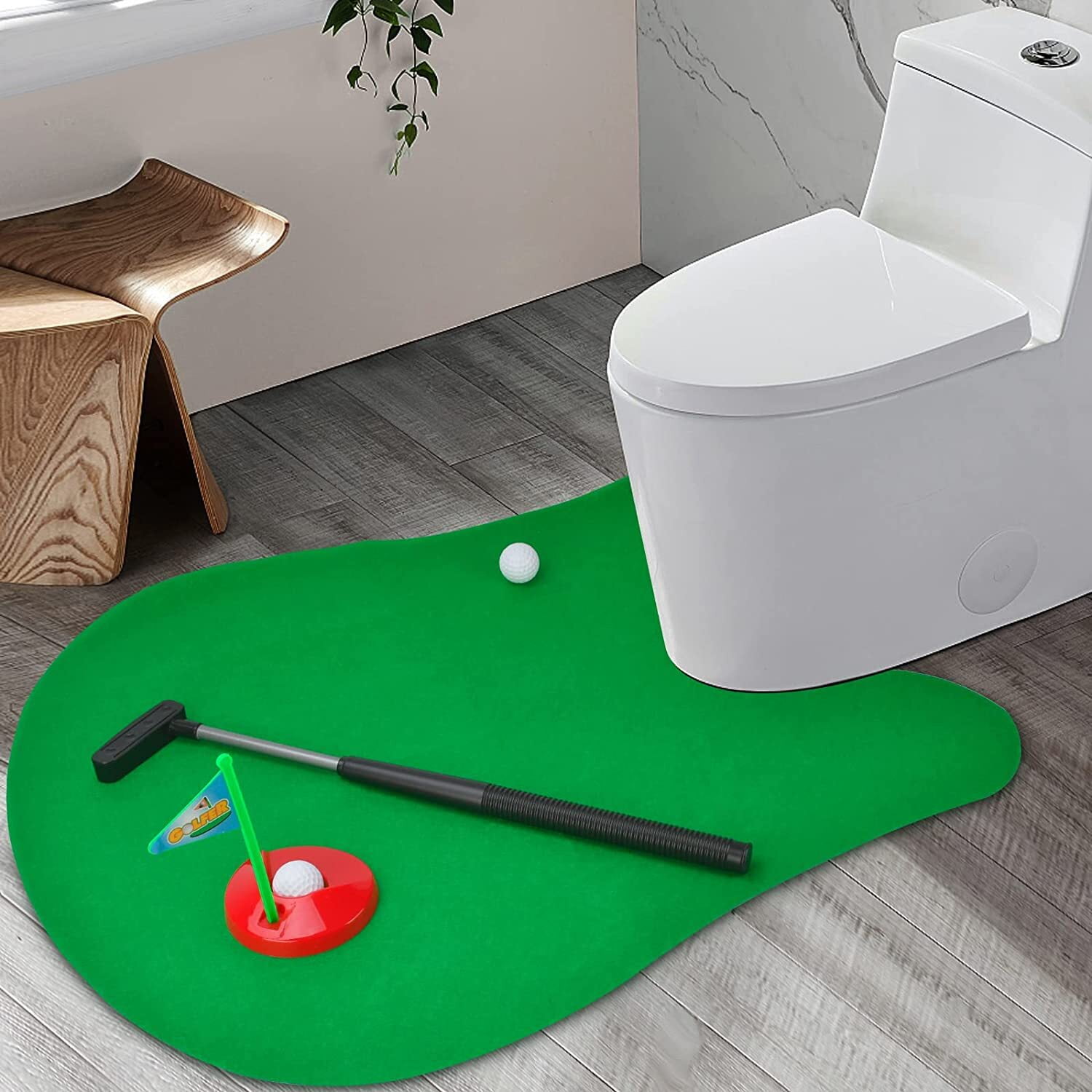 ZTGHS 2 sets toilet golf potty putter game, golf coach bathroom game mini  golf set golf put novelty set play golf on the toilet : : Sports &  Outdoors