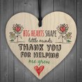 thumbnail image 2 of Regalo Para Guardería: Placa De Madera Colgante Con Forma De Corazón Para Regalar Al Profesor Al Dejar La Guardería, 2 of 2