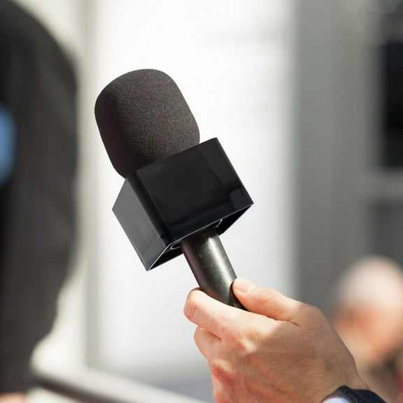 YUYUETIME 2Set Microphone Logo Station News Accessories Black