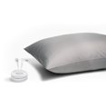 thumbnail image 2 of Funda de almohada GroundLuxe Grounding de algodón orgánico, color gris Queen, 2 of 9