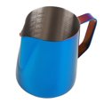 thumbnail image 1 of Jarra de espuma de leche 600 ml Eagle Spout Taza de espuma de café Jarra de espuma de acero inoxidable 304 de grado alimenticio con escala Titanio Azul, 1 of 5