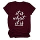 thumbnail image 1 of Camiseta informal de verano de manga corta con cuello redondo y letras blancas estampadas en rojo vino de gran tamaño para mujer, 1 of 4