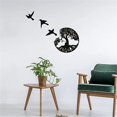 thumbnail image 4 of Arte de pared del árbol de la vida de metal negro - Escultura de pared de 3 pájaros voladores - Decoración de dormitorio interior y exterior, decoración moderna de pared redonda ER, 4 of 5